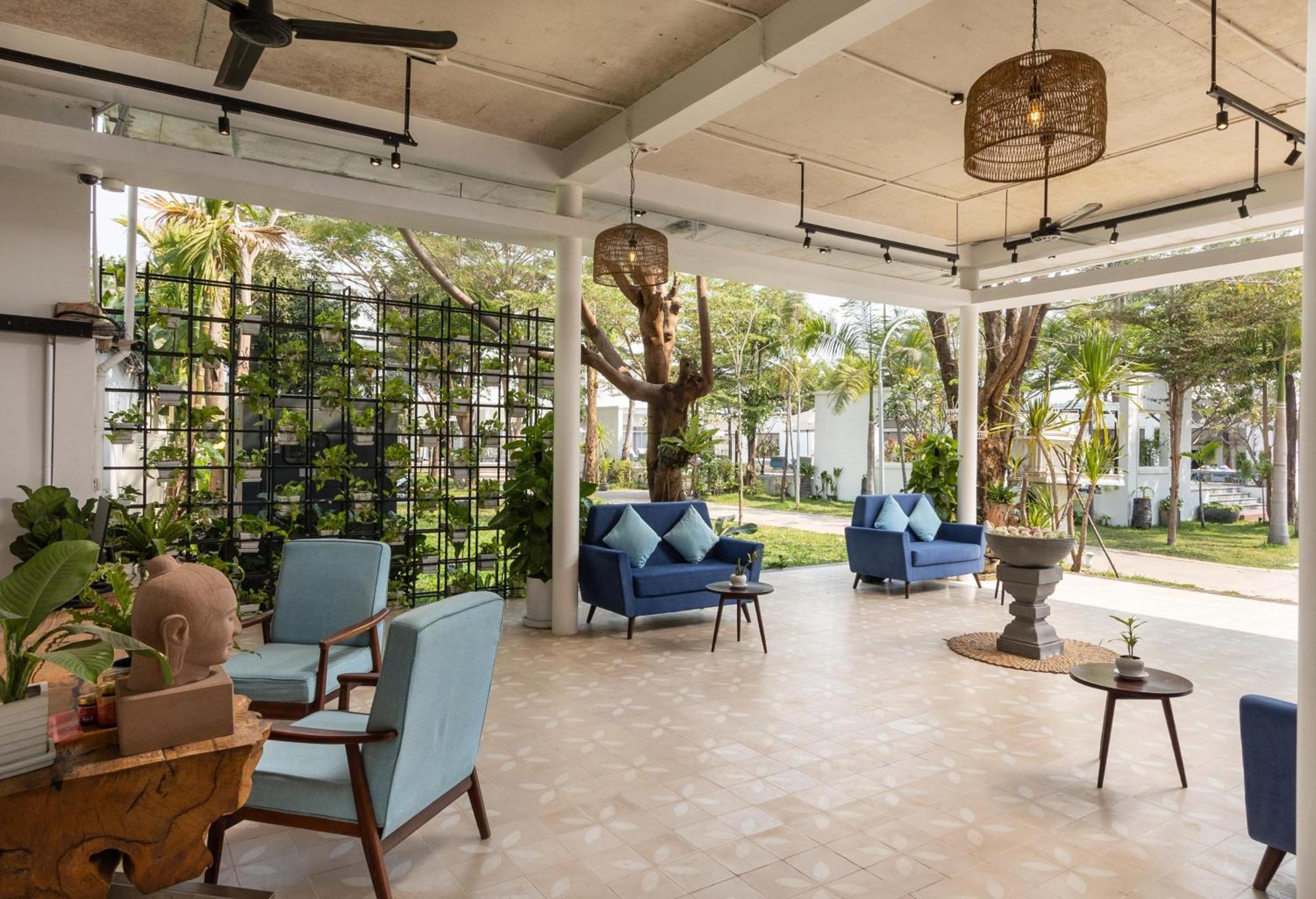 Elysium Suite Siem Reap Exteriör bild