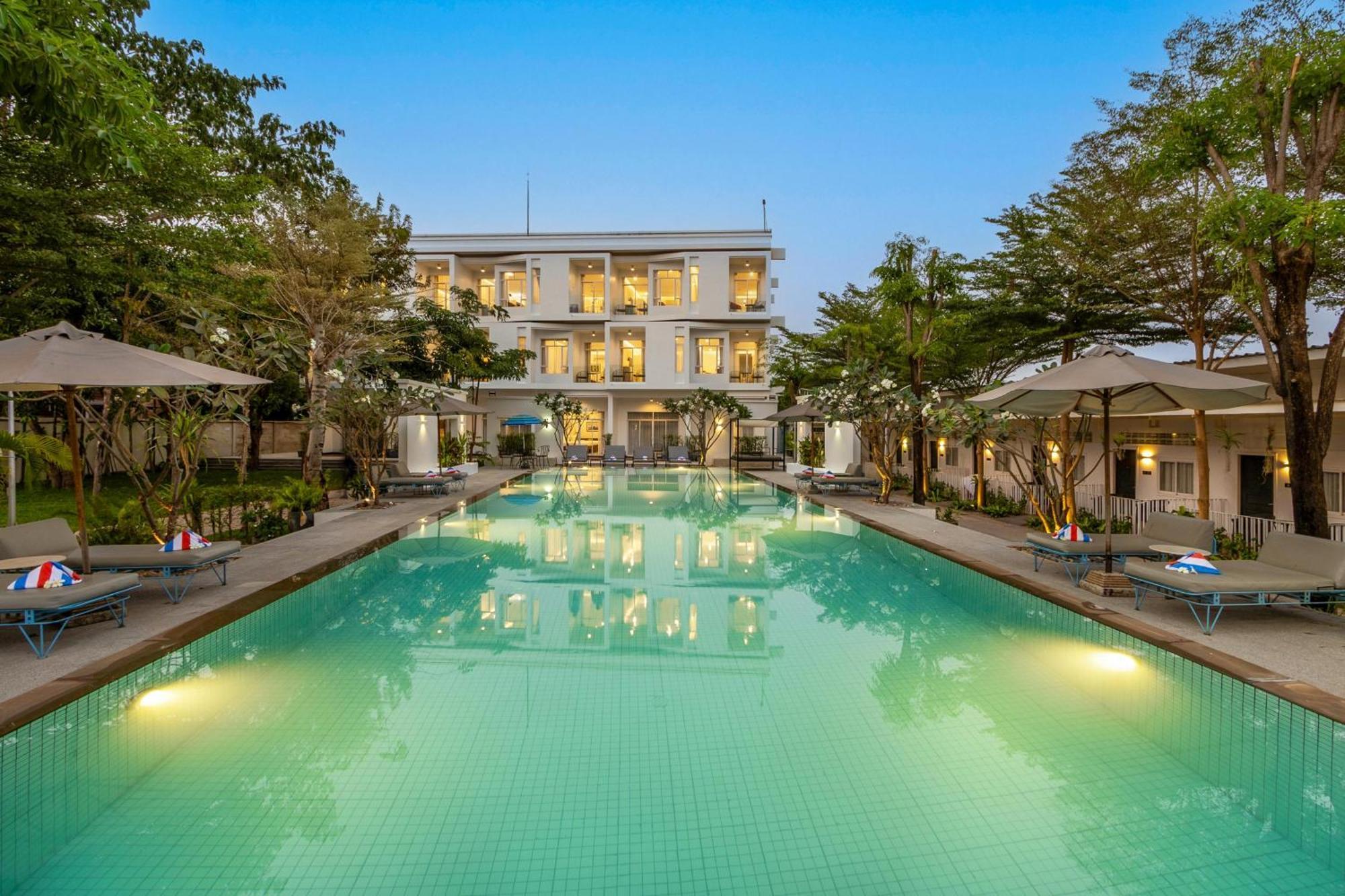 Elysium Suite Siem Reap Exteriör bild