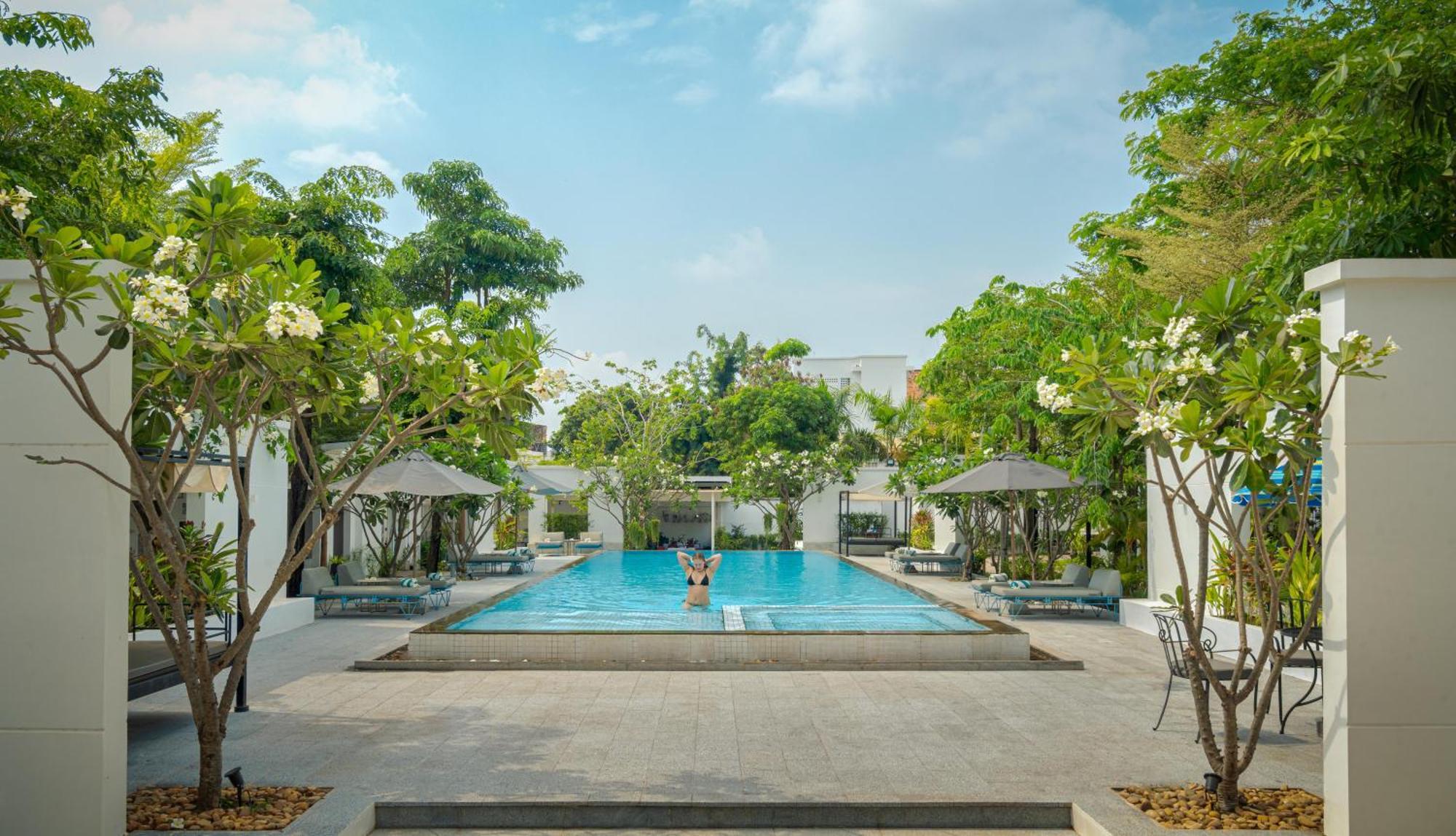 Elysium Suite Siem Reap Exteriör bild