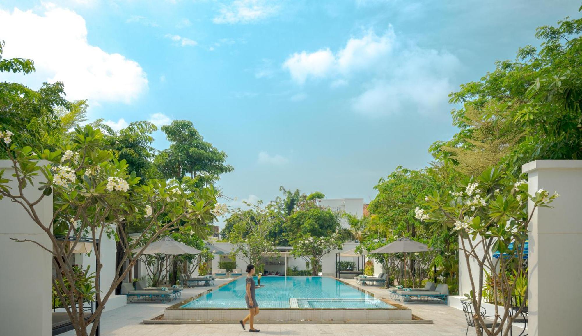 Elysium Suite Siem Reap Exteriör bild