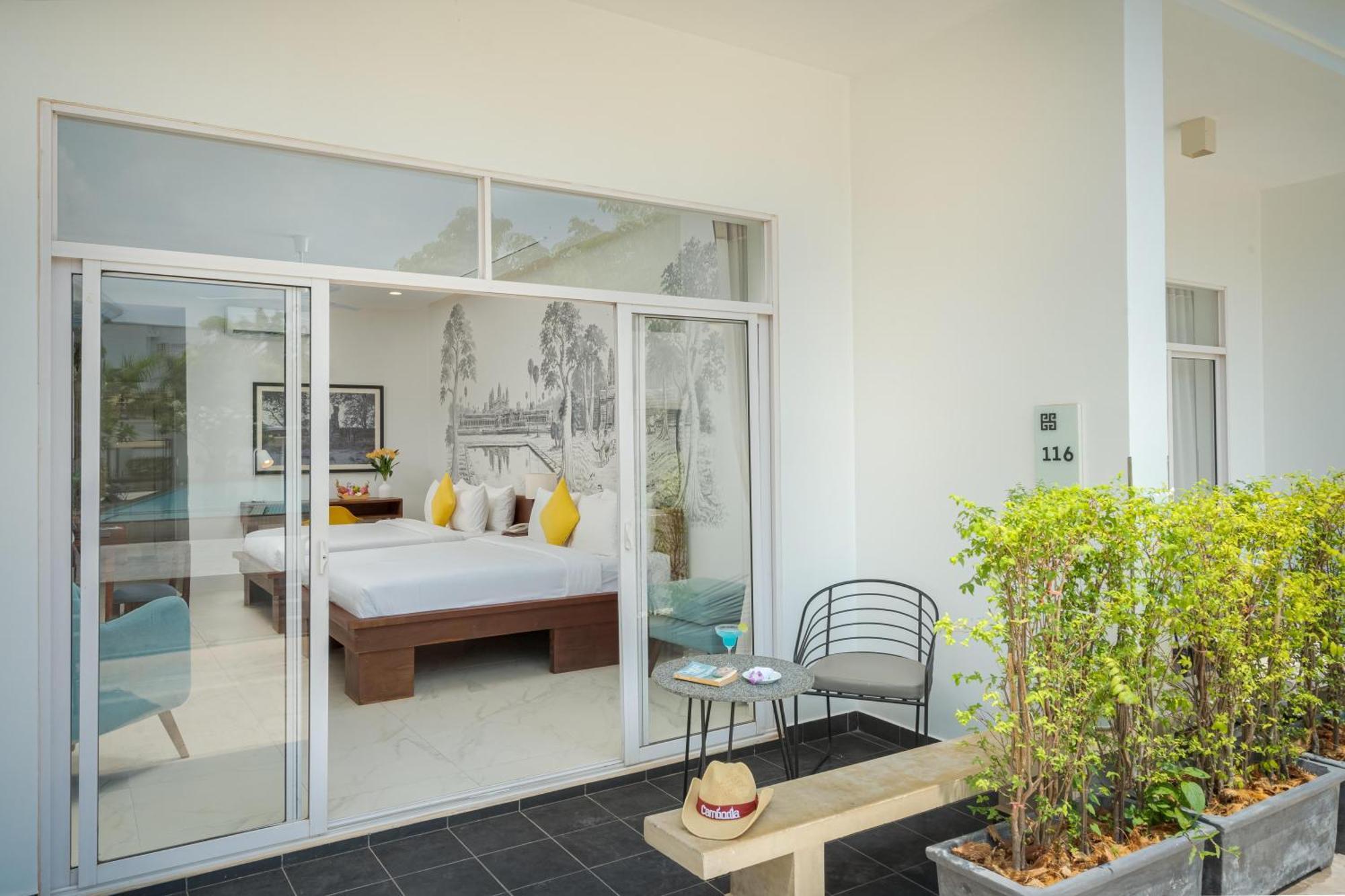 Elysium Suite Siem Reap Exteriör bild