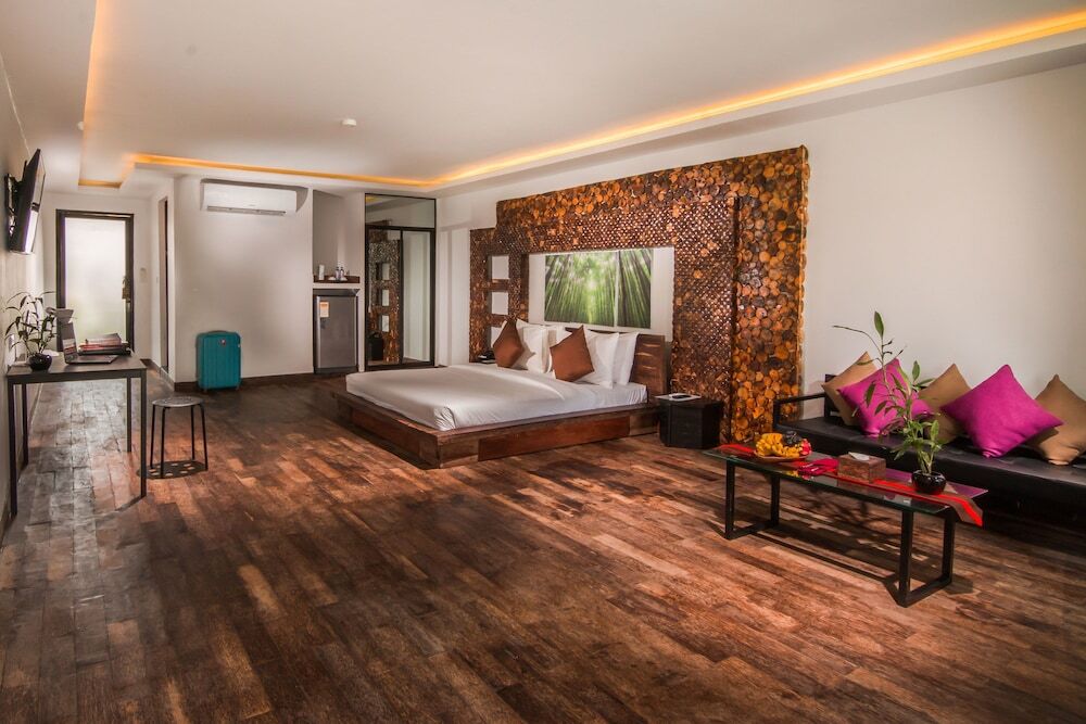 Elysium Suite Siem Reap Exteriör bild